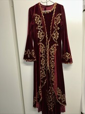 Hennakleid, Bindallı, Nedime