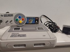 SNES - Super Nintendo Konsole mit  Controller + Super Mario World