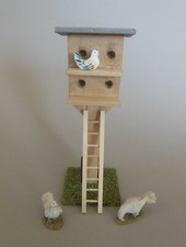 Taubenschlag 17 cm hoch mit 3