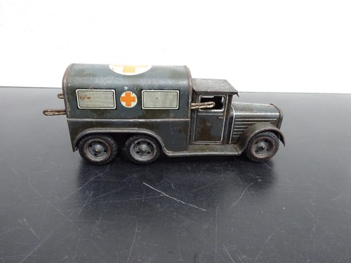 Alter lkw krankenwagen - lkw,