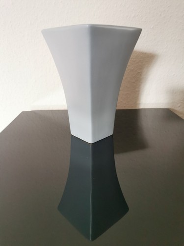 Eckige vase hellblau - eckige,