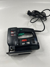Skil Stichsäge 4355H1  400 Watt Varitronic ( guck mal ob da was fehlt vorne )