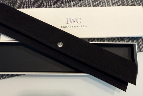 Neue iwc uhrenbox reiseetui - iwc, uhrenbox,