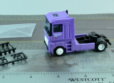 Herpa Renault MAGNUM Tractor