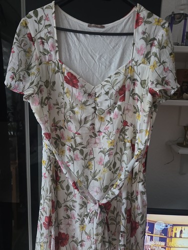 Blumiges leicht sommerkleid - blumiges,