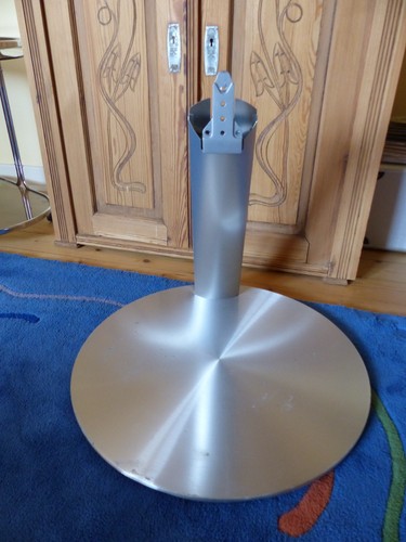 Floor stand art von loewe - floor,