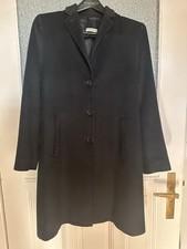 Rene Lezard Mantel•