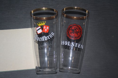 Stück bierglas mit - mit, goldrand