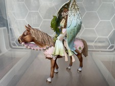 Schleich 70416 - Surah mit