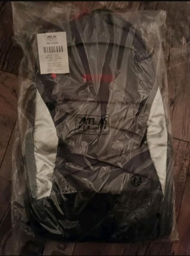 Atlas for men - atlas, isotherm