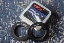 Ein Kipon Objektivadapter M42 auf Canon EF mit OVP - Altglas