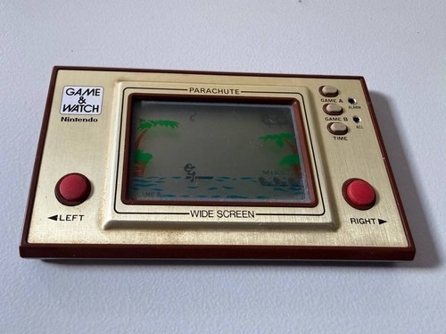 Nintendo game watch - game,