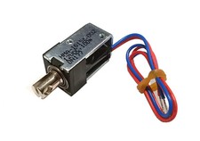 Zugmagnet 12V arretierend