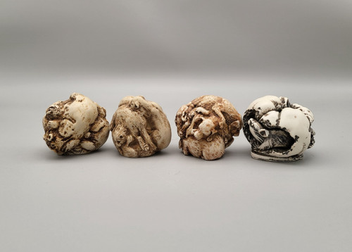 Vier netsuke tierskulpturen - -,