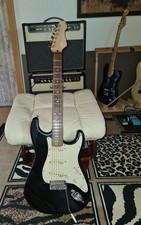 Stratocaster von Vintage by John Hornby mit Wilkinson Deluxe Vollausstattung