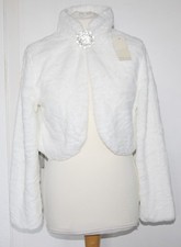 ABEND JACKE IN PELZ OPTIK WEISS MIT BROSCHE BRAUTSTOLA BRAUT JACKE STEHE KRAGEN
