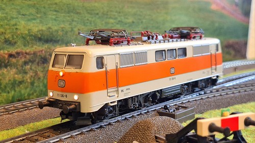 Märklin 3155 lok 111 136 - br,