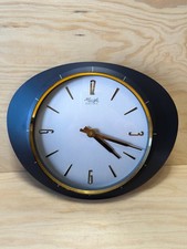 Mid Century Kienzle Electric Wanduhr Eisen Rahmen dunkelblau