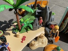 Karibikinsel mit Rutsche und Strandurlaub Playmobil Fun mit viel Zubehör