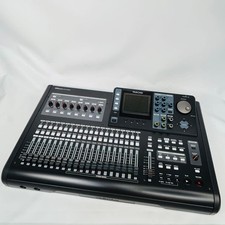 TASCAM DP-32SD 32-Spur MTR