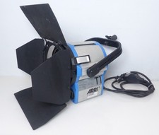 Arri True Blue T1 Lampe Licht Leuchte Studioleuchte Bühnen Scheinwerfer FEHLER