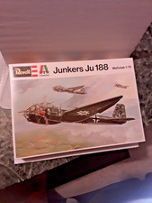 REVELL   BAUSATZ  1-72    JUNKERS  JU  188   UNGEBAUT   MIT  KARTON