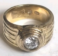 HERTL Ring mit weißem Stein