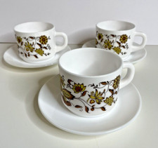 3 Tassen & Untertassen Vintage