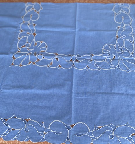 Alte tischdecke mit läufer - mit, /