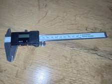 Digistar Meßschieber 150 mm Digital Schieblehre Meßgerät