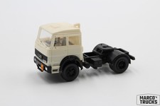 Herpa Iveco Fiat Zugmaschine 2achs beige/schwarz 1:87 /H25412