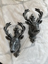 Halter Pistolen- und Gewehrhalter, Hirschkopf, 2 teilig aus Gußeisen Wandhaken