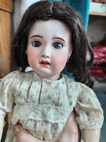 Schöne puppe typ zwilling - schöne,
