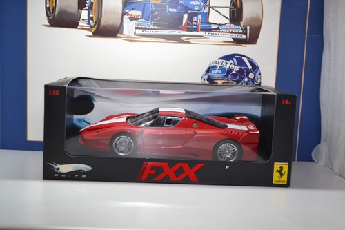 Hotwheels elite ferrari fxx - elite,