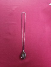 Nachlass,Modeschmuck,Kette mit Anhänger, Gemme mit Frauenkopf ? Länge 29 cm 