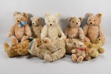 Q28T32- Konvolut Teddybären meist Steiff 