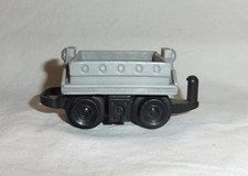 18.25 I Fischer Price Geotrax Tracktown Anhänger Spielzeug