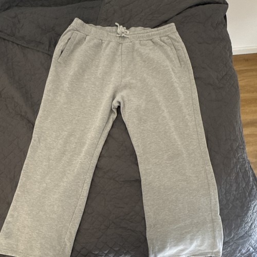 Breite graue jogginghose