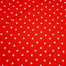 Baumwollstoff Herzen 8 mm rot