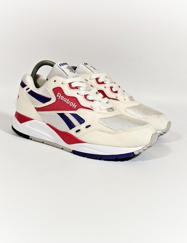 Reebok classic bolton - bolton, chalk