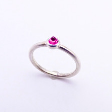 verspielter Stapelring mit rosa Turmalin, einzigartig