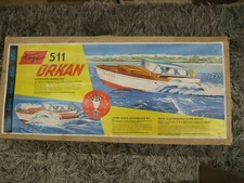 Or k a n - Rennbootbaukasten