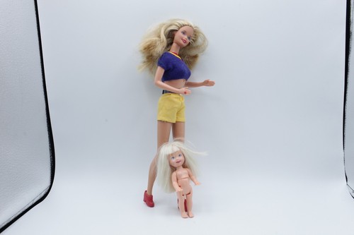 Barbie doll giggles swings - barbie,