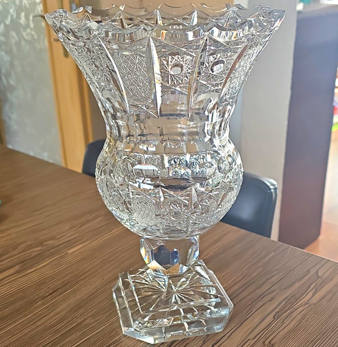 Kristallvase auf fuß - kristallvase,