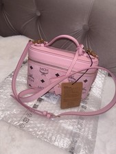 MCM Aren Vanity Rosa Neu