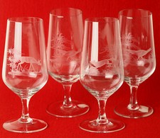 4 schöne Pilsgläser mit