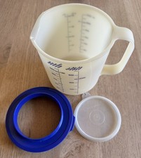 Tupperware top candy - candy, l