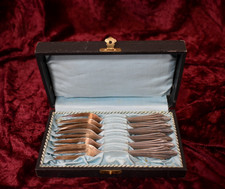 Zeitlose Eleganz, 6 WMF