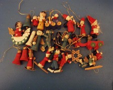 25 teiliges Weihnacht Baum Schmuck Konvolut aus Holz