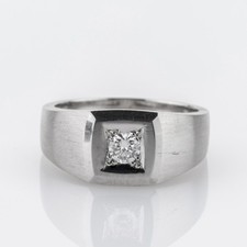 Ring aus 585er Weißgold mit